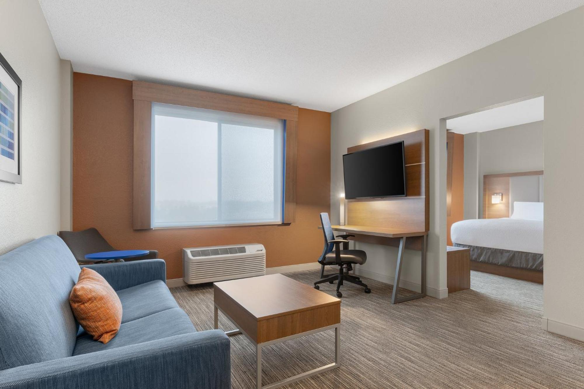 Holiday Inn Express Hotel & Suites Coralville By Ihg Eksteriør billede